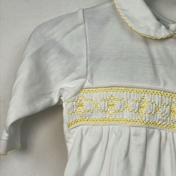 Hug Me First White with yellow embroidery smocked Pima Cotton Footie EUC 0-3 m - Picture 2 of 11